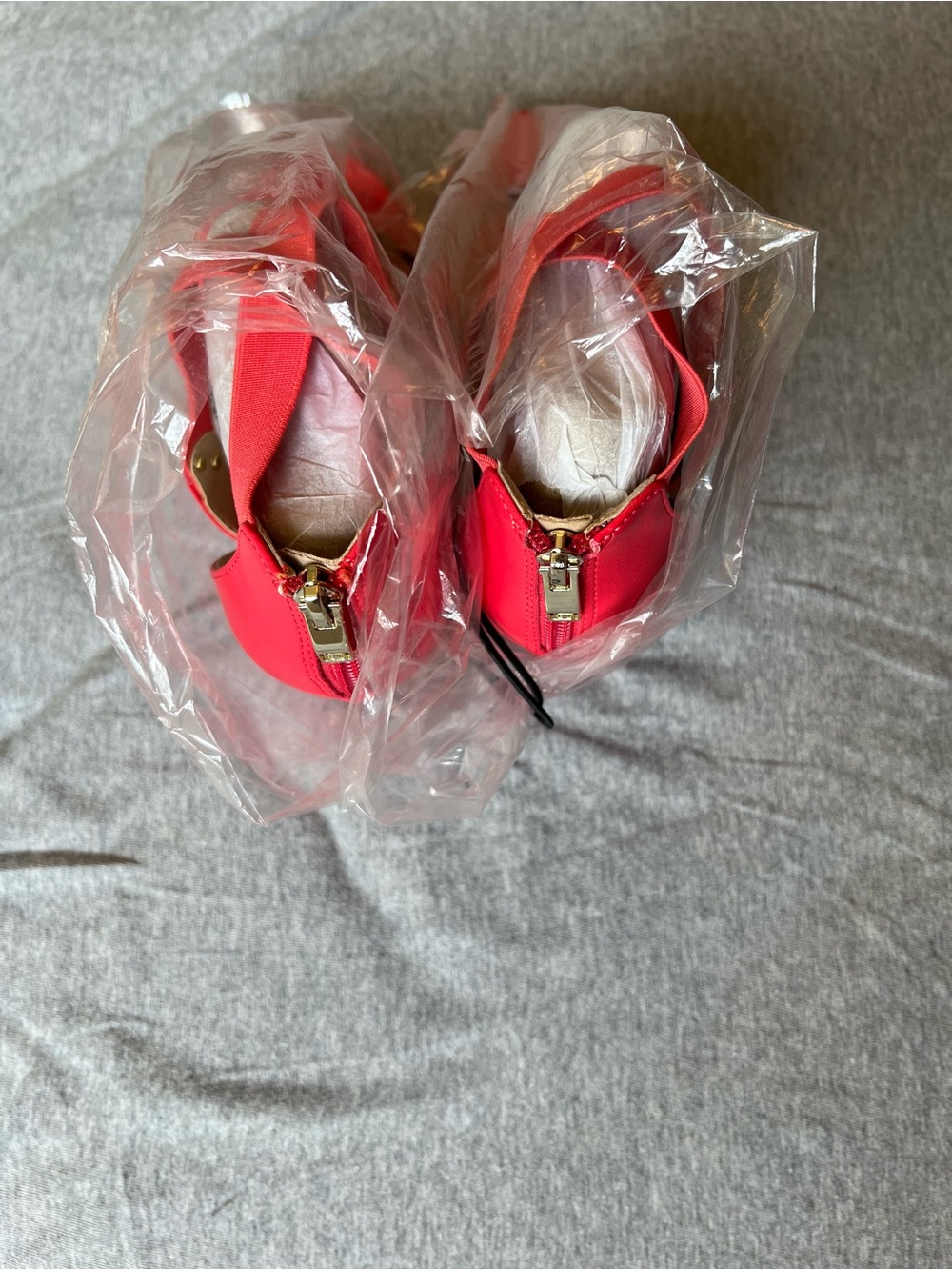 Liz Claiborne Coral Strappy Elastic Wedge Sandals - Picture 9 of 10